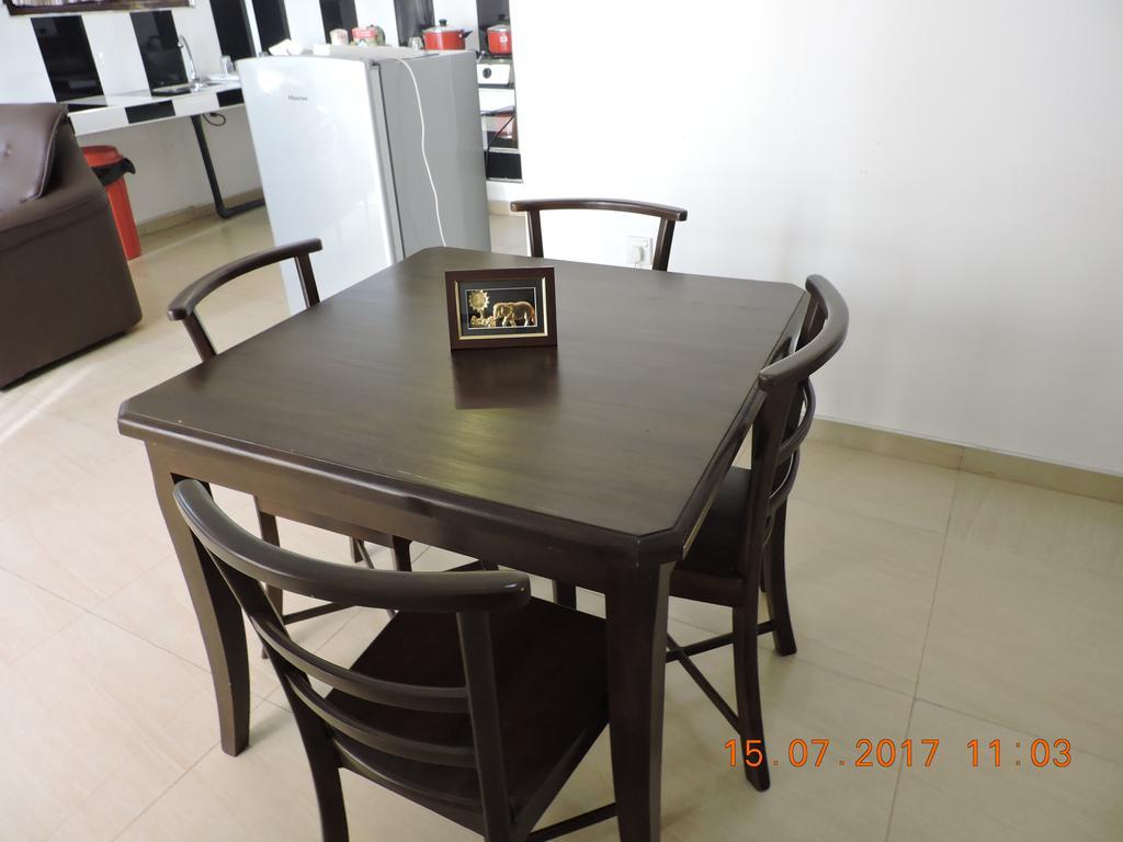 Akain Villa Dodanduwa Buitenkant foto
